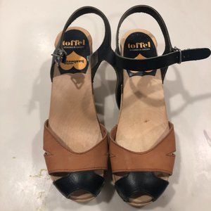 Swedish Hasbeen Women's Leather Clog Sandal